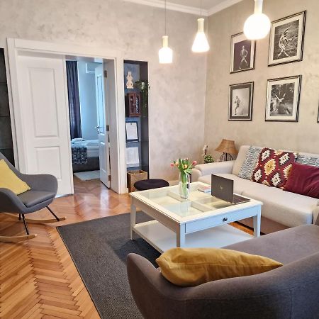 Urban Downtown Apartment ベオグラード エクステリア 写真